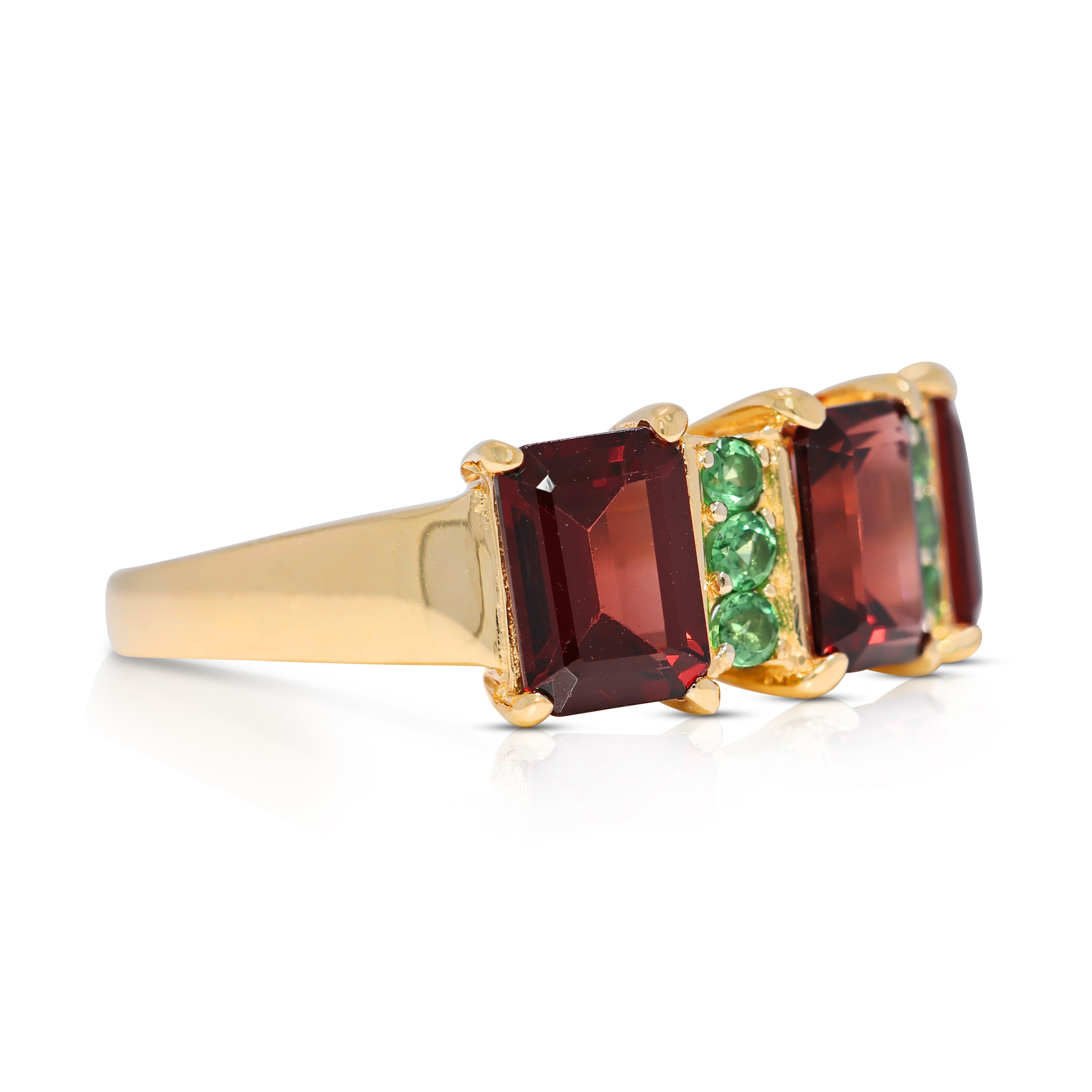 Bold 2.55ct Garnet Ring in 14K Yellow Gold