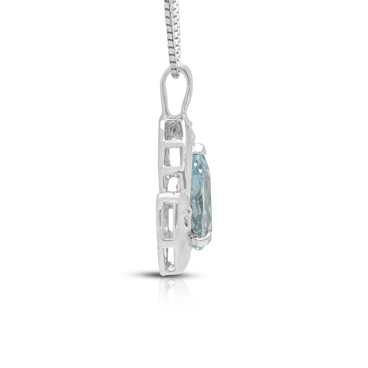 Graceful 1.04ct Aquamarine and 0.03ct Natural Diamond Pendant Necklace in Platinum
