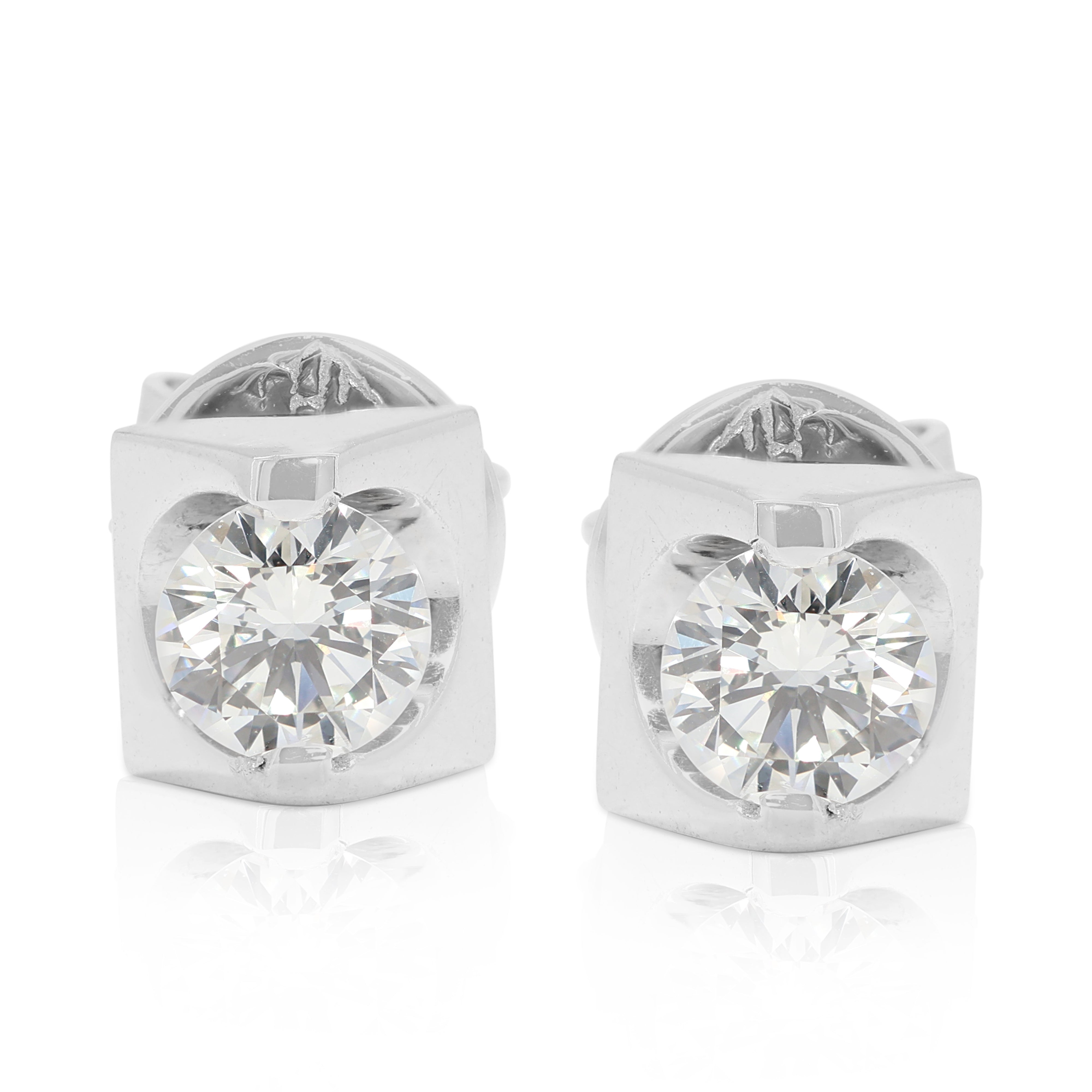 Elegant 0.30ct Round Brilliant Diamond Earrings in 18K White Gold