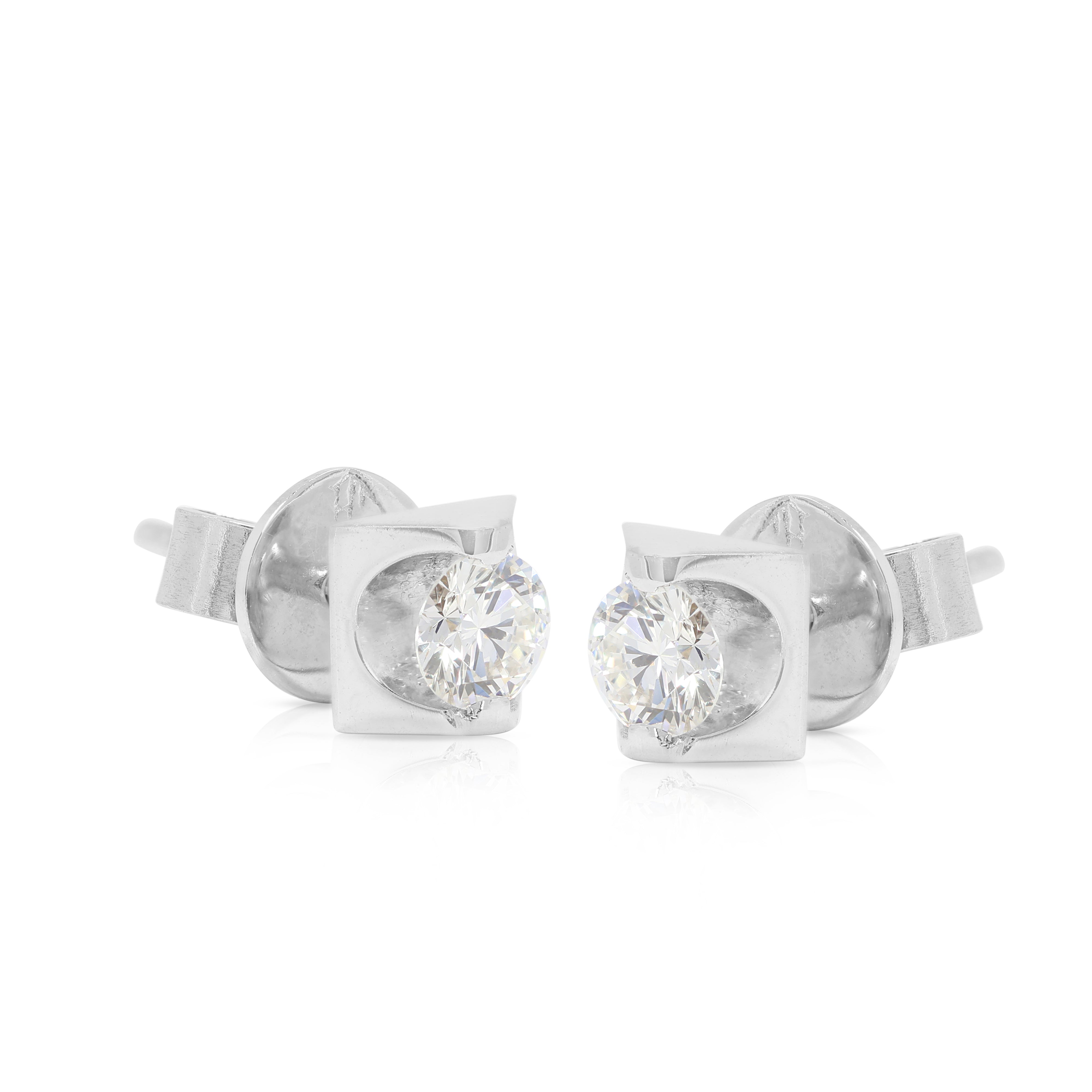 Elegant 0.30ct Round Brilliant Diamond Earrings in 18K White Gold
