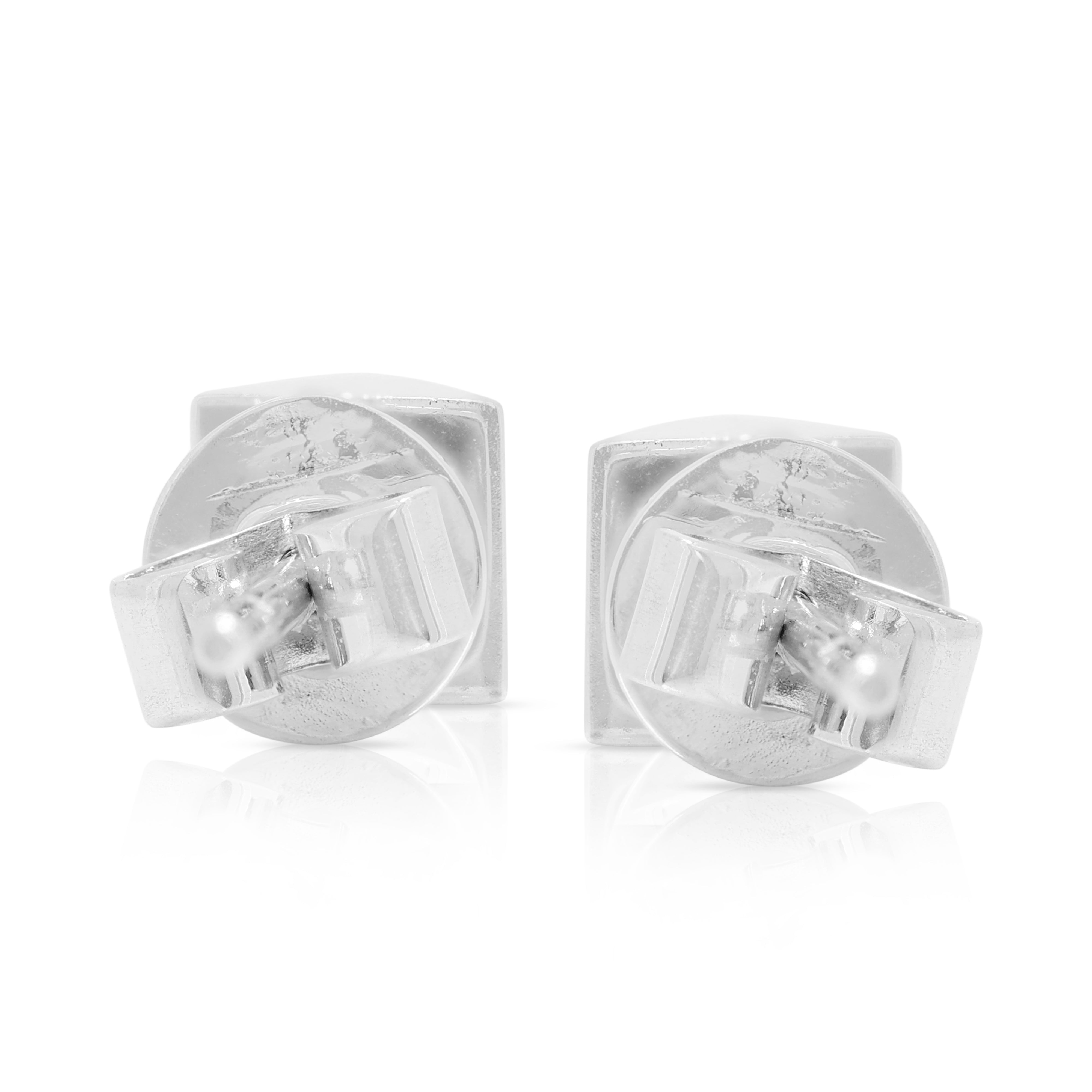 Elegant 0.30ct Round Brilliant Diamond Earrings in 18K White Gold