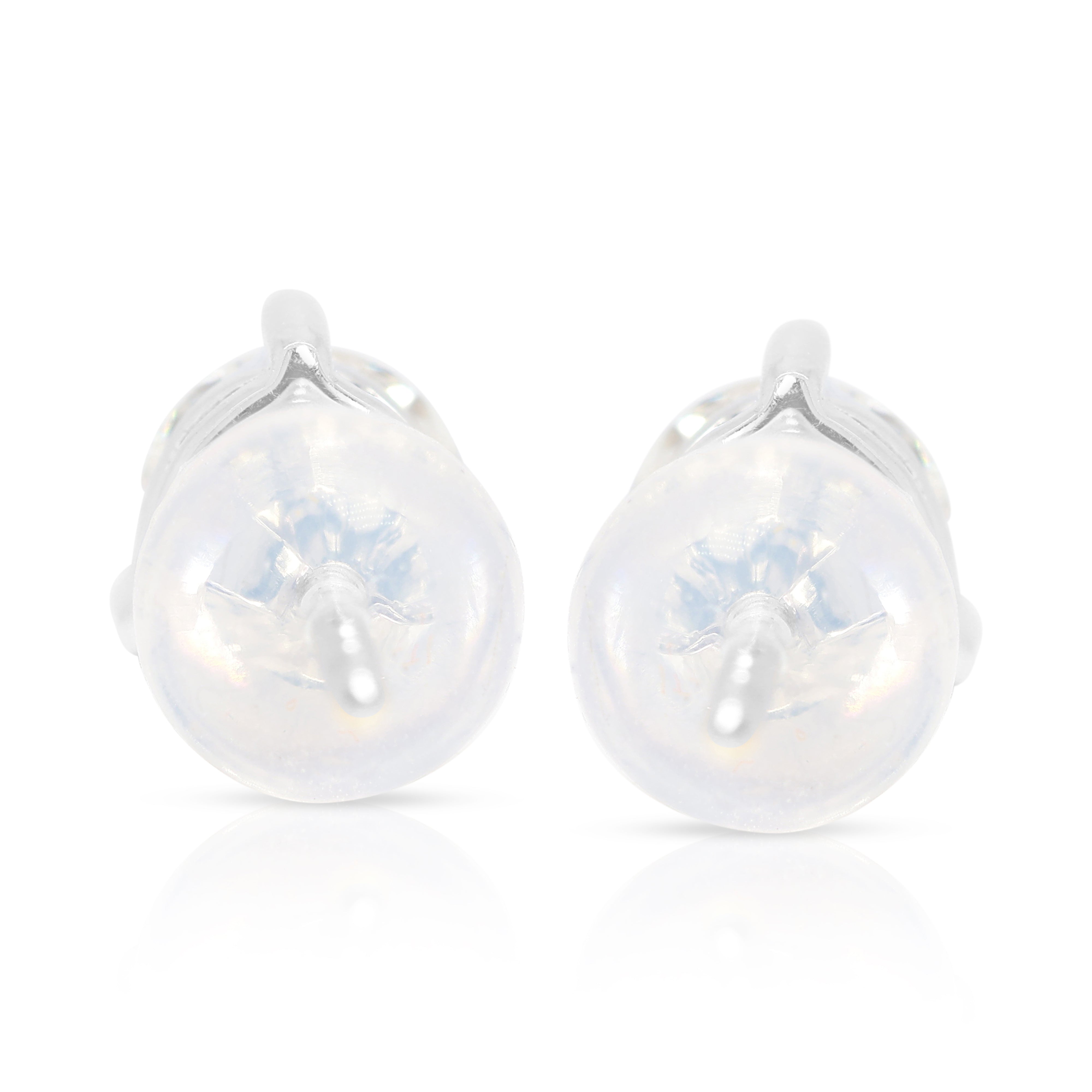 Dazzling 0.80ct Round Brilliant Earrings in 18K White Gold