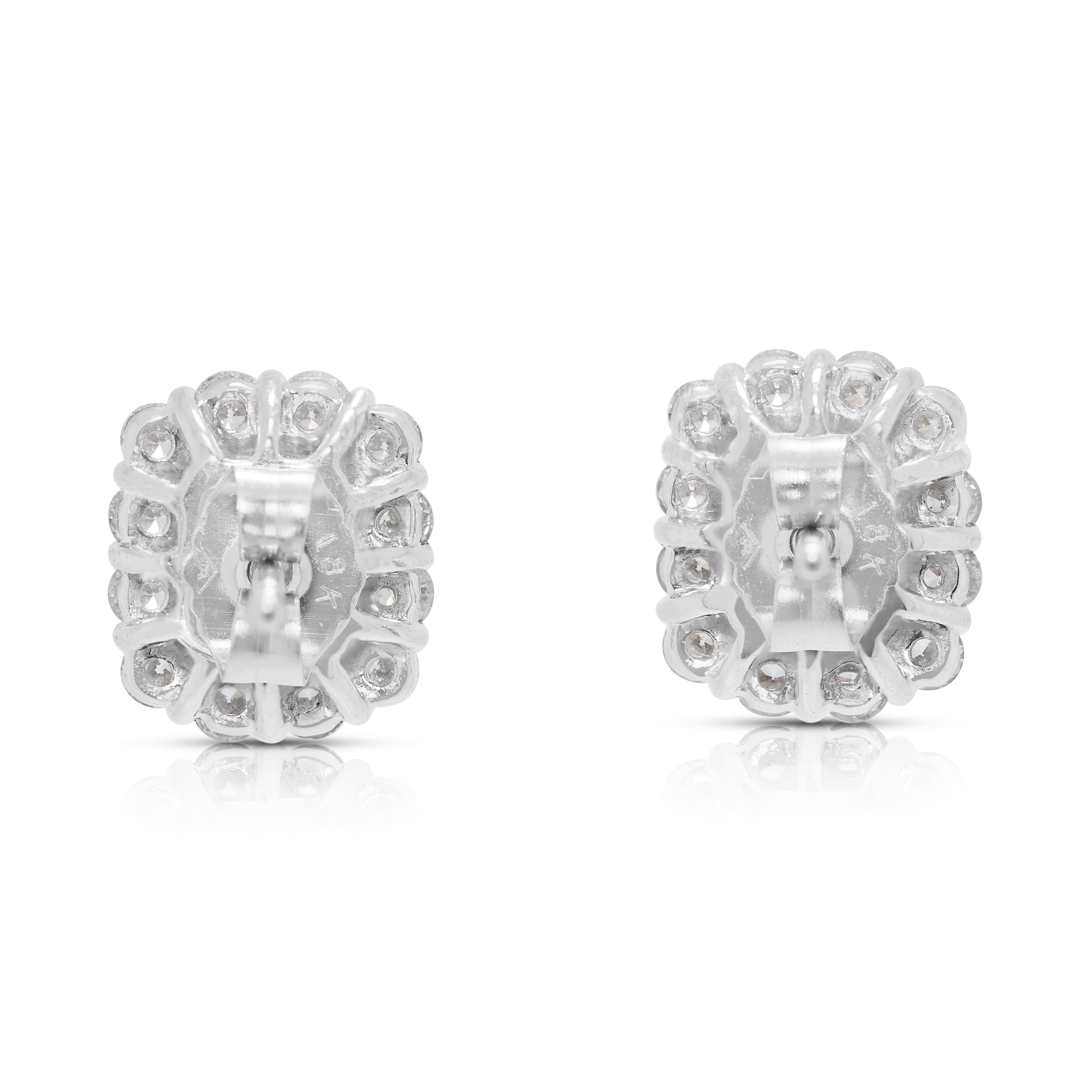 Modern 0.30ct Natural Diamond Earrings in 18K White Gold (New)