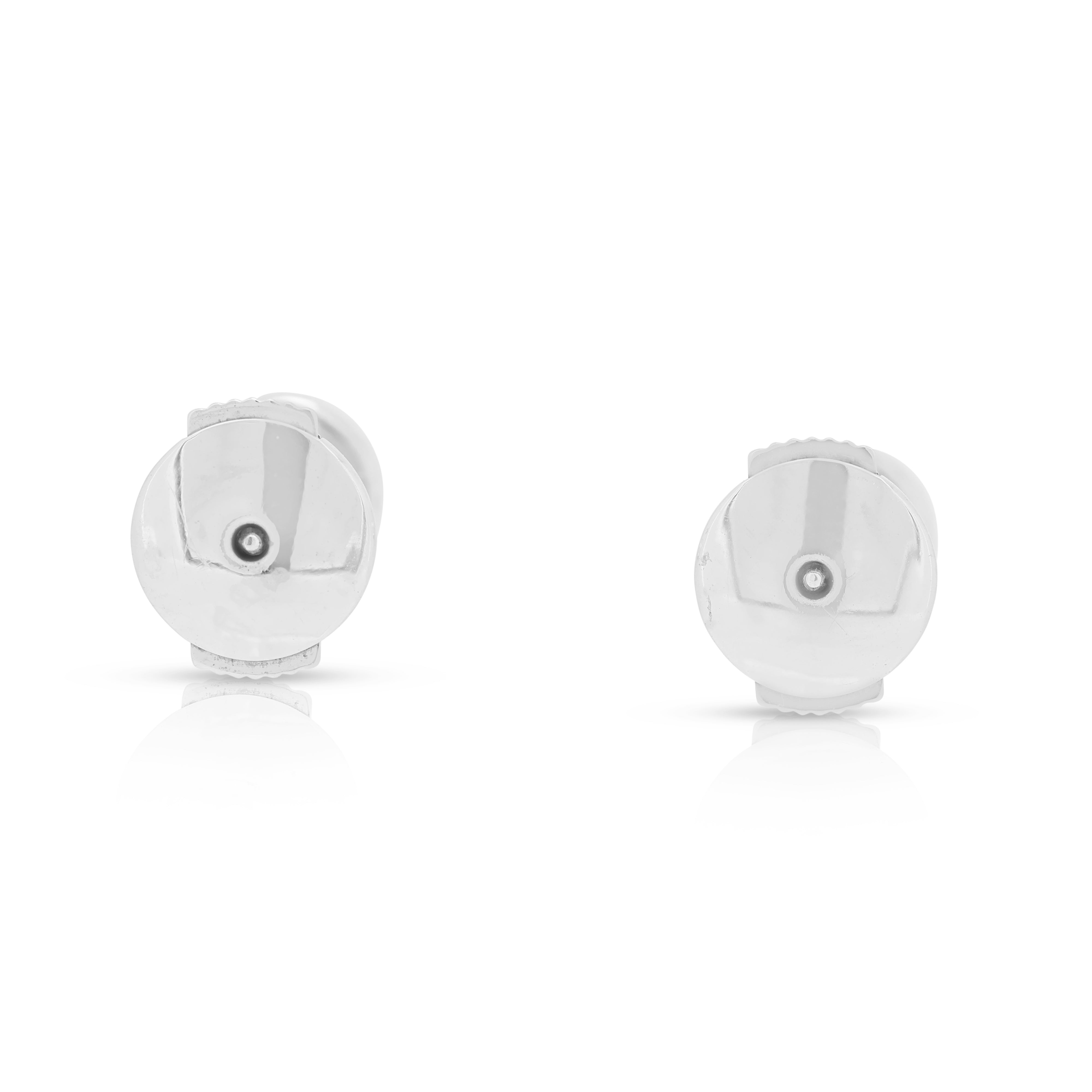 Chic 0.21ct Fancy Pink and White Natural Diamonds Stud Earrings in 18K White Gold