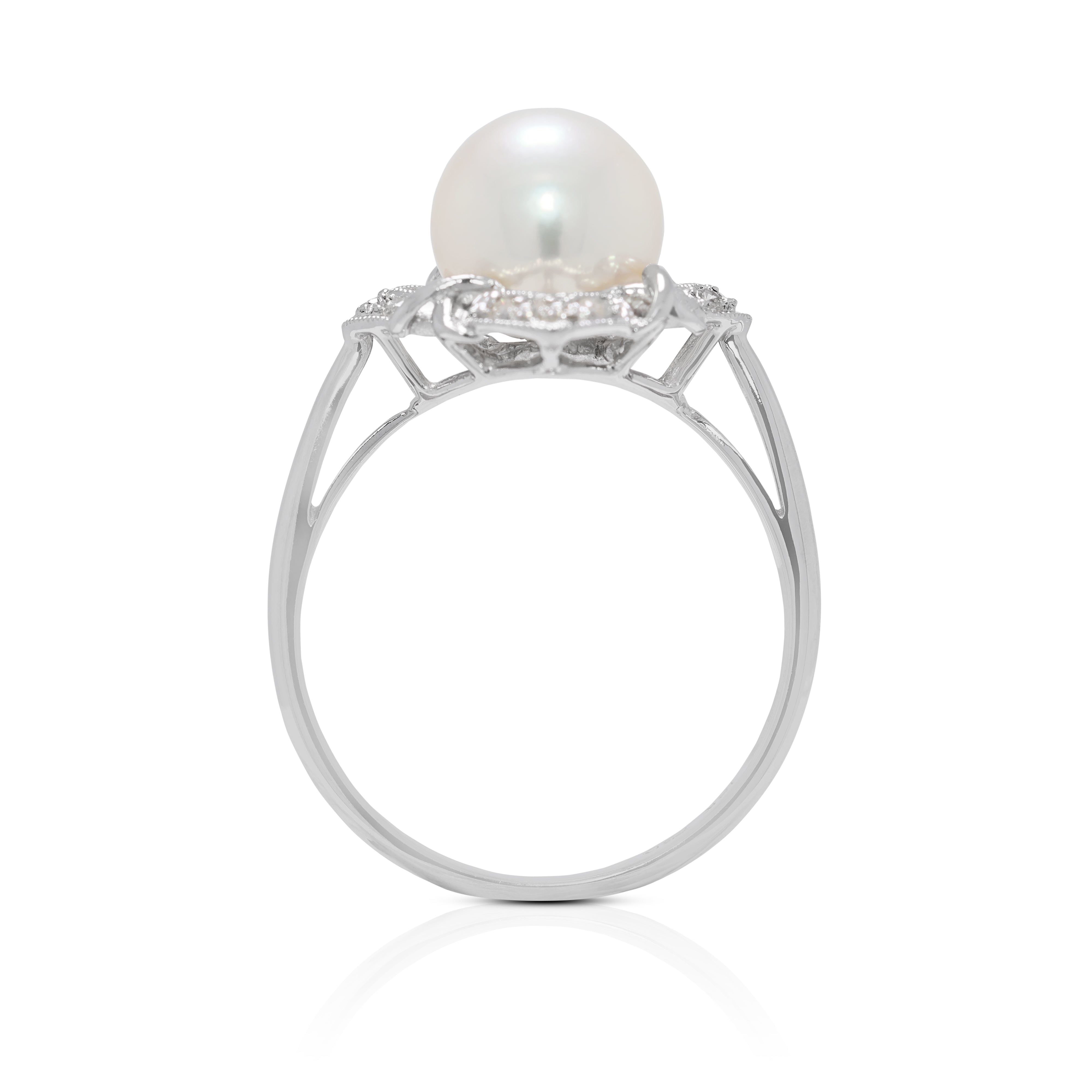 Lustrous 8.2mm Akoya Pearl & 0.12ct Natural Diamond Ring in 18K White Gold (New)