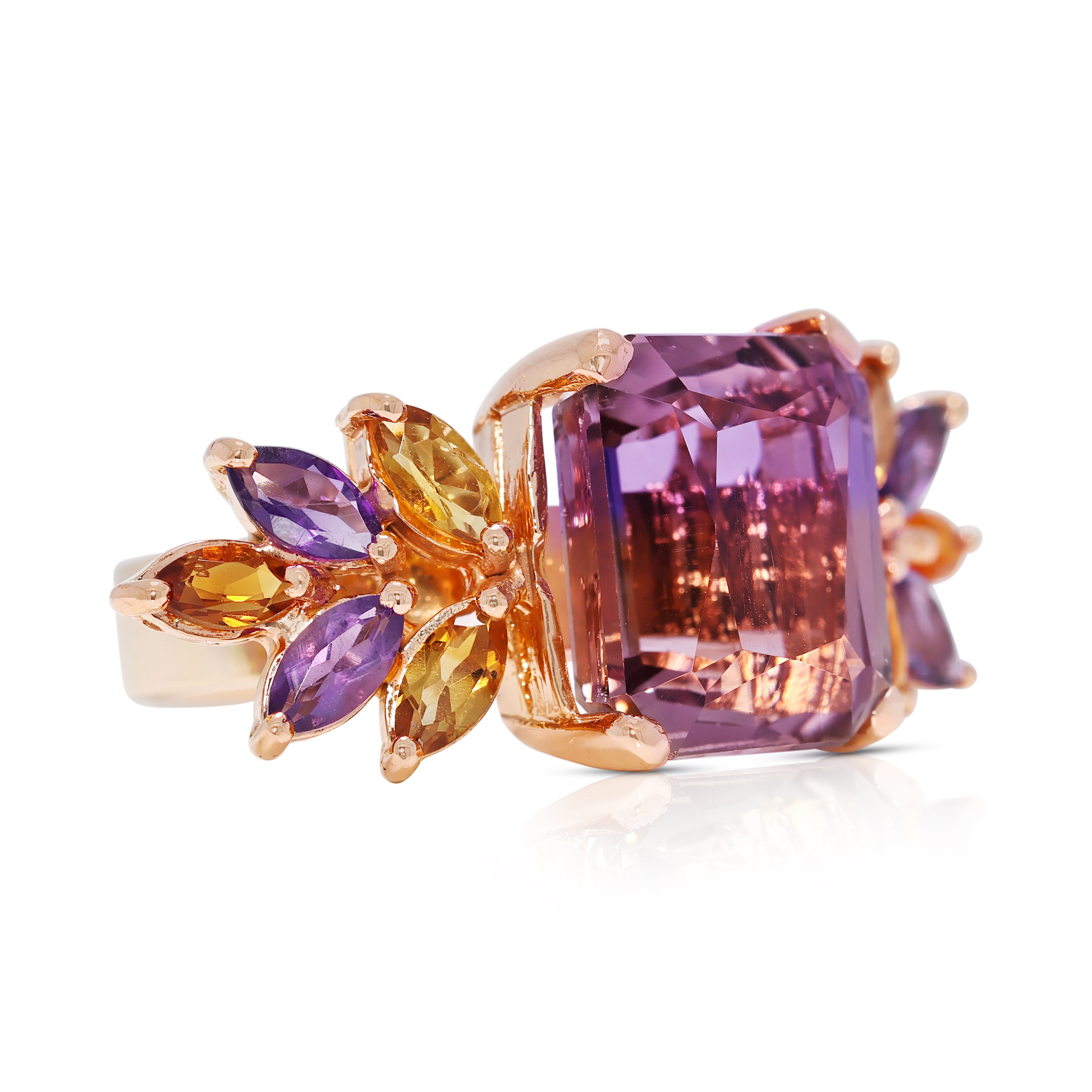 Regal 5.68ct Amethyst & Mixed Gem Ring in 18K Yellow Gold