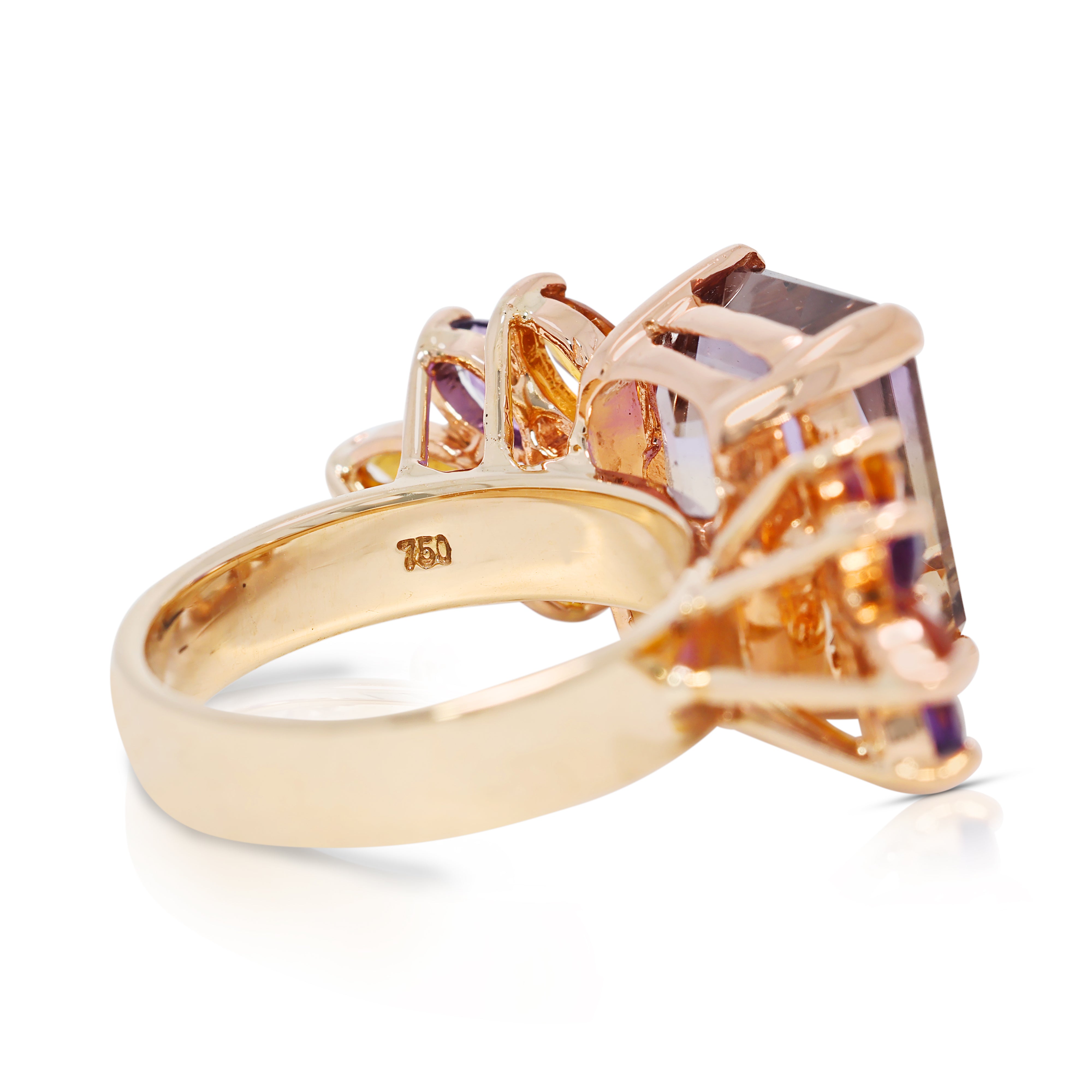Regal 5.68ct Amethyst & Mixed Gem Ring in 18K Yellow Gold
