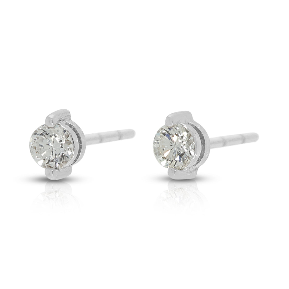 Dazzling 0.26ct Natural Diamond Solitaire Studs in 18K White Gold