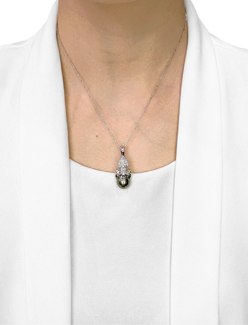 Refined 11mm Tahitian Pearl & 0.41ct Natural Diamond Pendant in 18K/14K White Gold (New)
