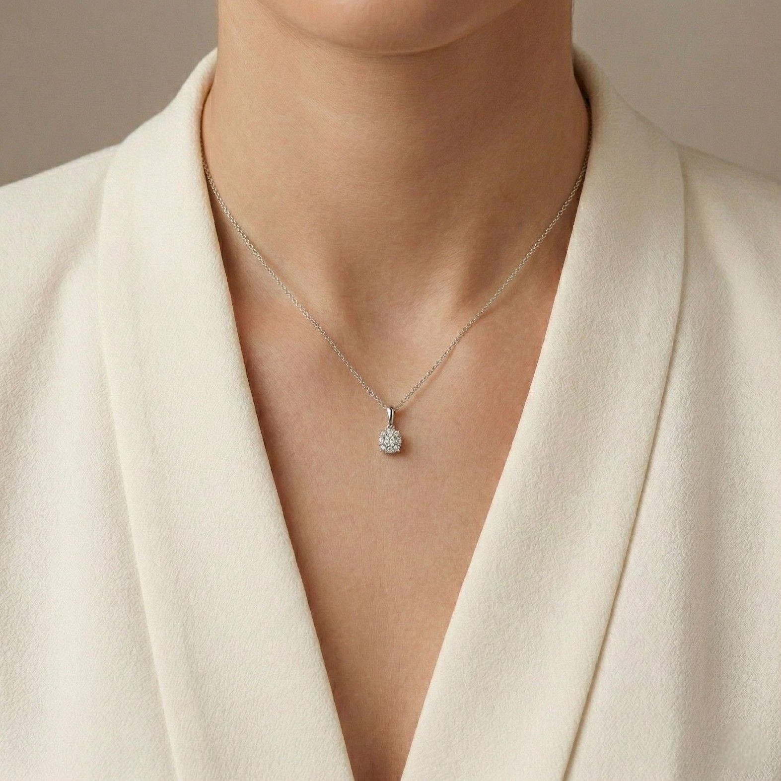 Classic 0.20ct Diamond Halo Pendant in 18K White Gold