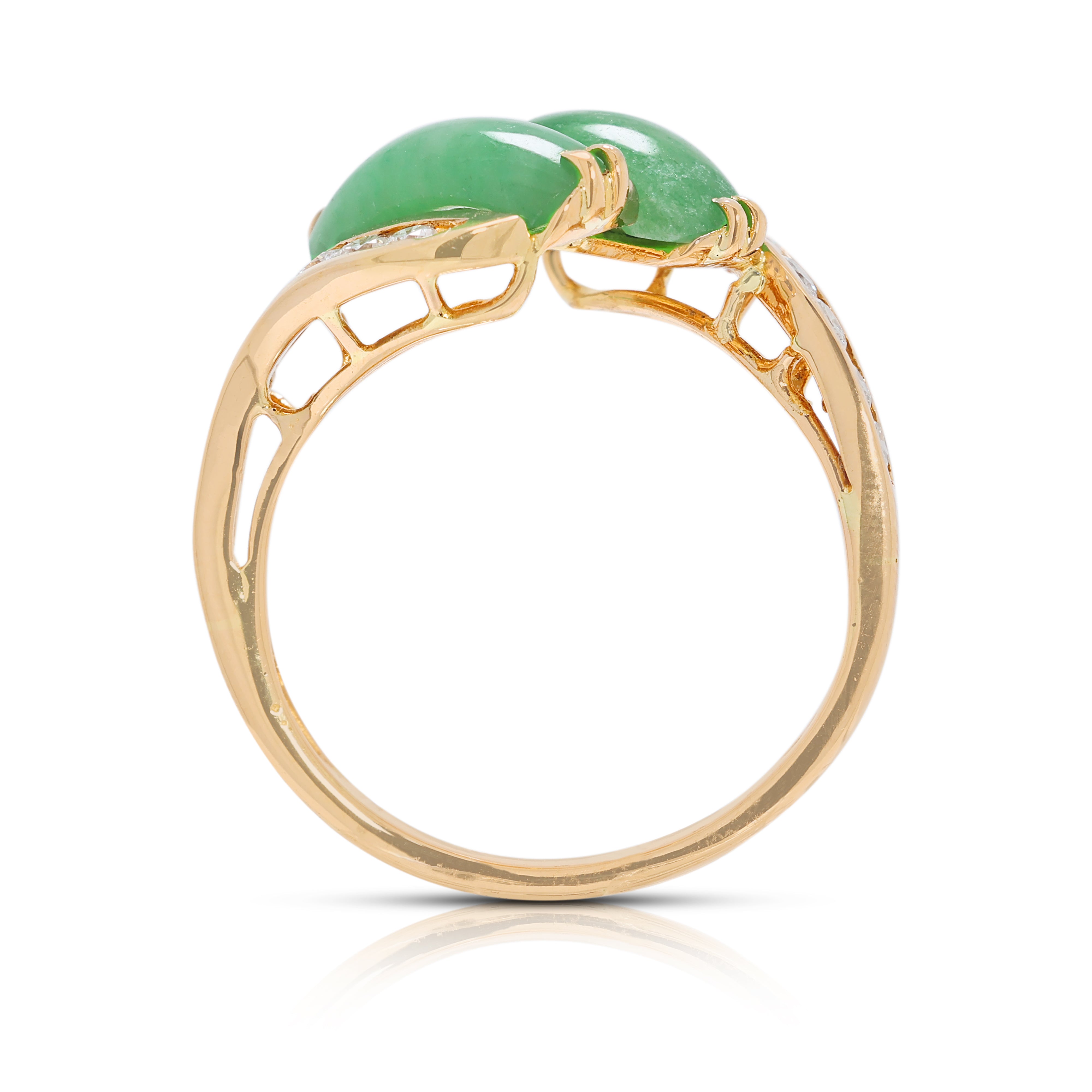 Distinctive 0.35ct Natural Diamond & Jade Twin-Stone Ring in 20K Yellow Gold