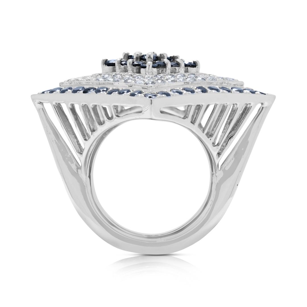 Avant-Garde 2.37ct Black and White Diamond Rhombus 18k White Gold Ring