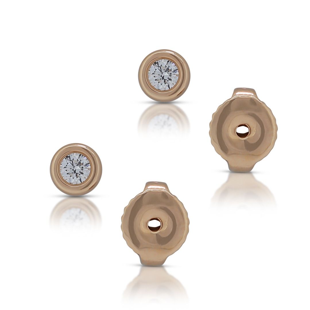 Beautiful 0.07ct Natural Diamond Stud Earrings in 18K Yellow Gold