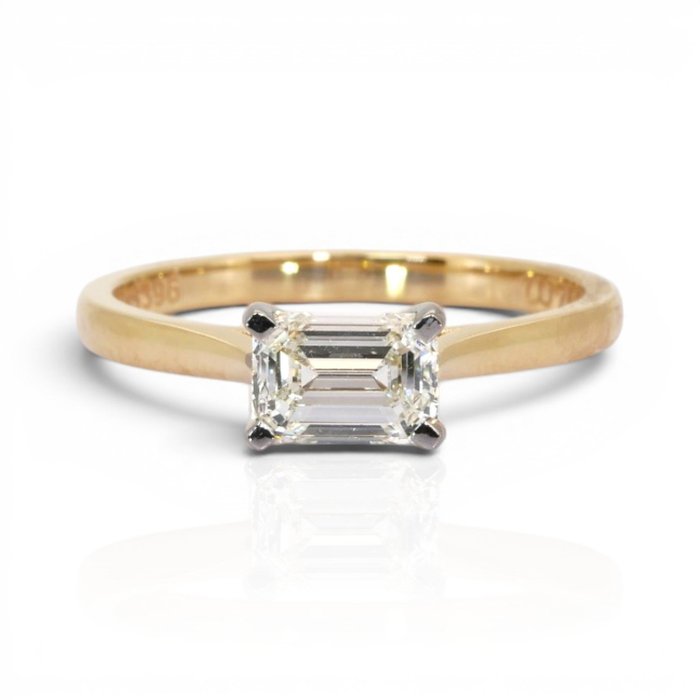 1.01 Carat IGI Certified Natural Diamond 18K Yellow And White Gold Solitaire Ring
