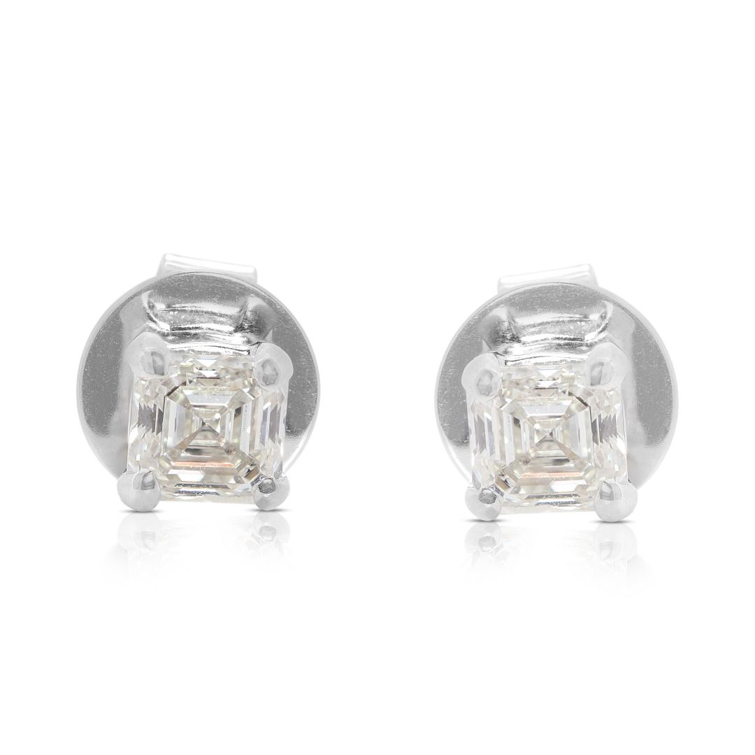 Captivating 1.00 carat Natural Diamond Stud Earrings in 18K White Gold