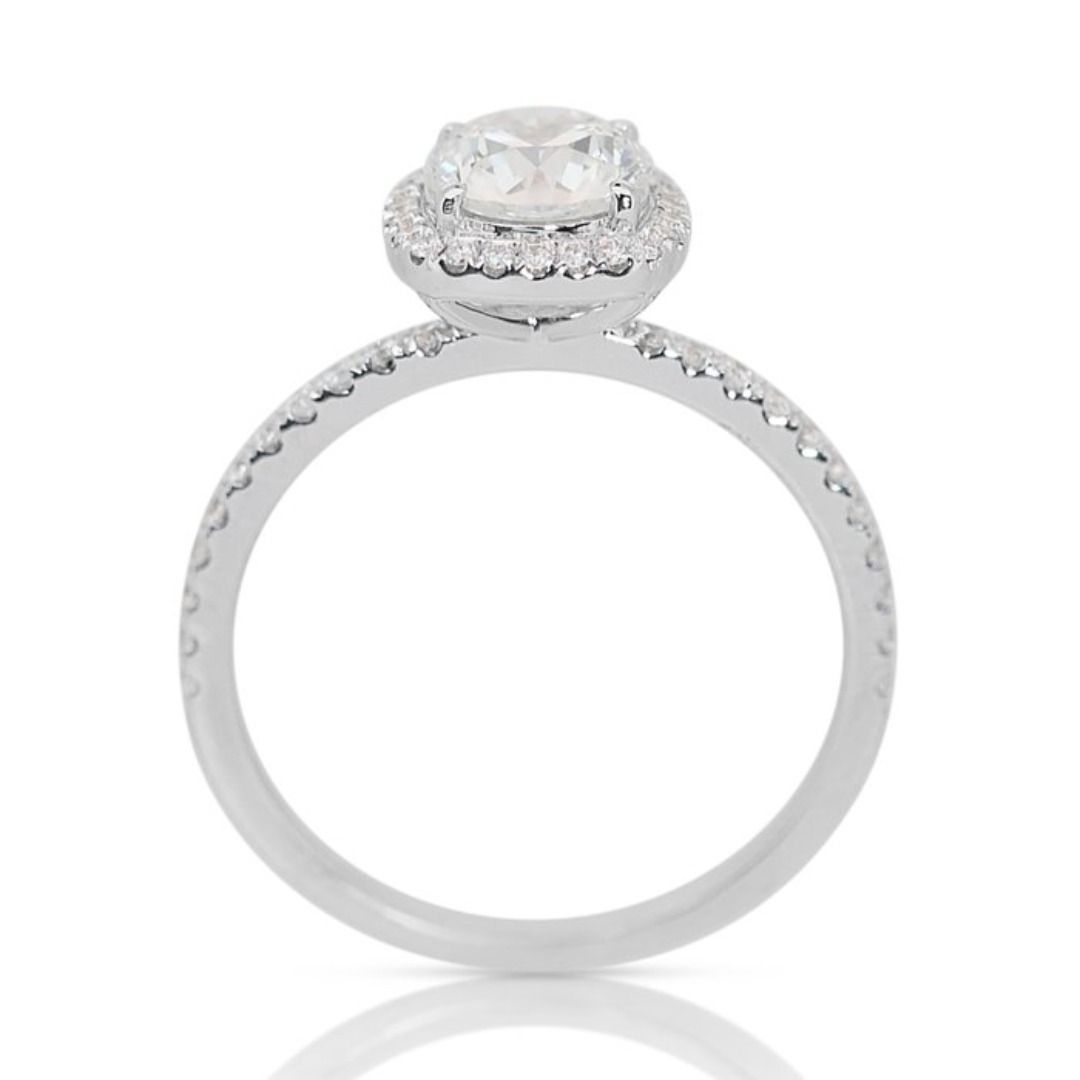 Captivating 1.19ct Round Brilliant-cut Diamond - GIA Certificate