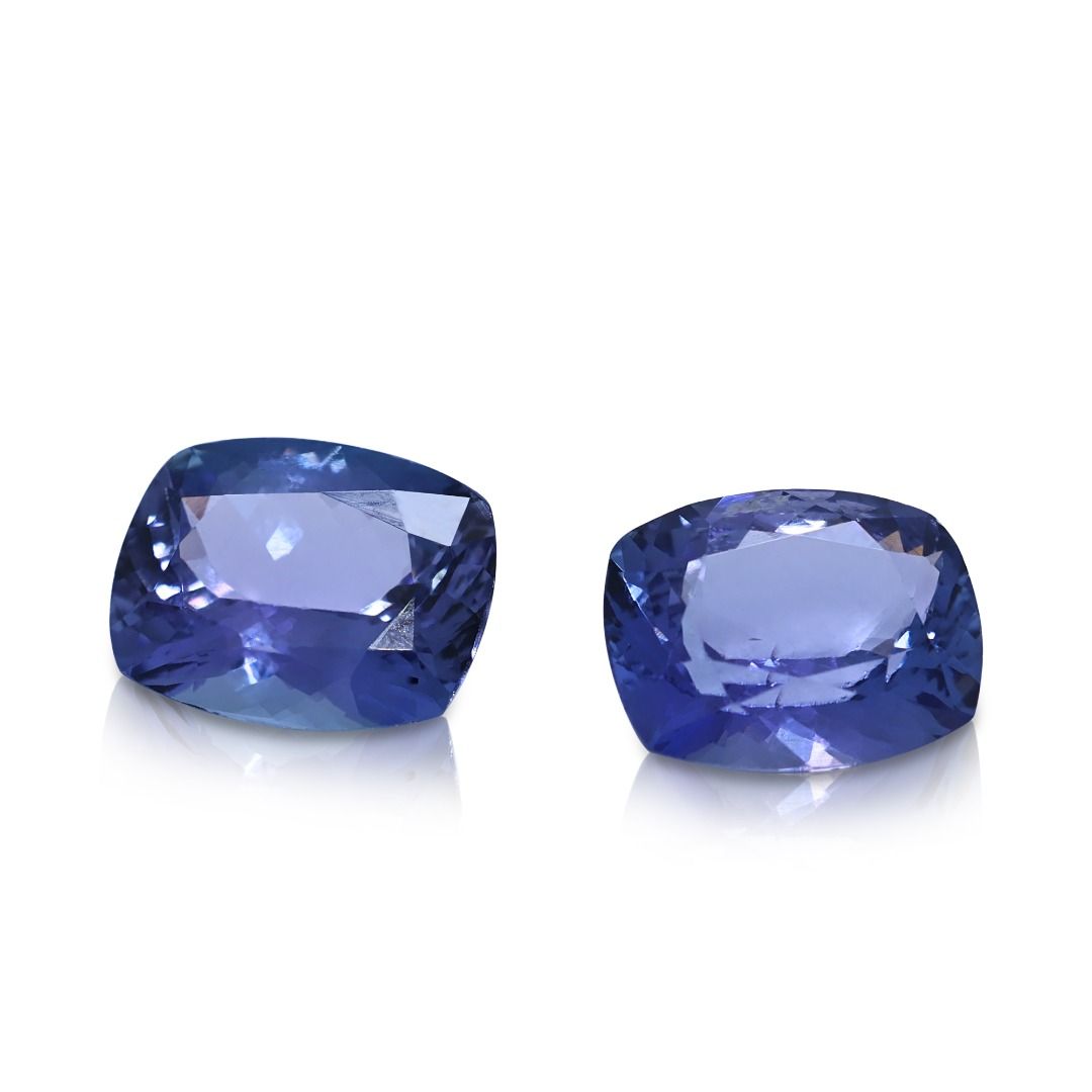 Captivating 5.95ct Pair of Natural Bluish Violet Cushion-Cut Tanzanites - BIG Certified