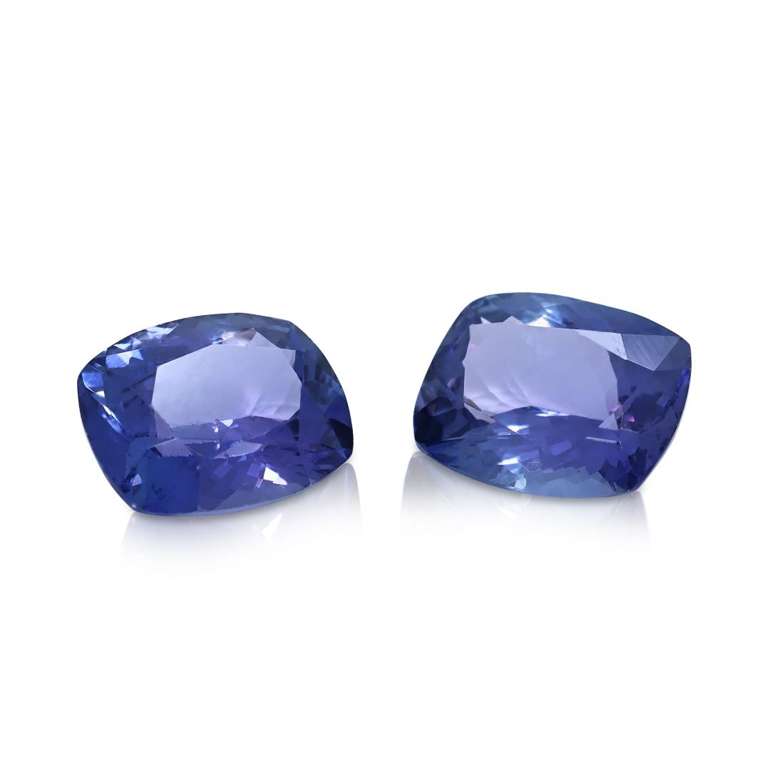 Captivating 5.95ct Pair of Natural Bluish Violet Cushion-Cut Tanzanites - BIG Certified