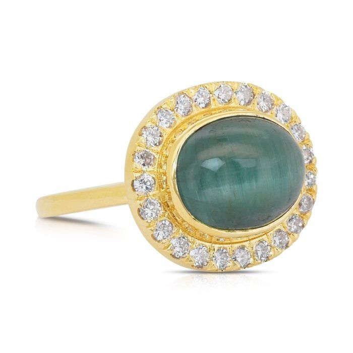 Captivating 7.82ct Tourmaline and Diamonds Cocktail Ring in 18k Yellow Gold - GIA Certified