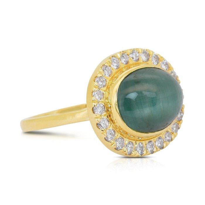 Captivating 7.82ct Tourmaline and Diamonds Cocktail Ring in 18k Yellow Gold - GIA Certified