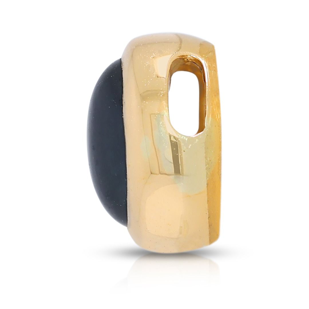 Charming 0.08ct Sapphire Pendant in 18K Yellow Gold (New)