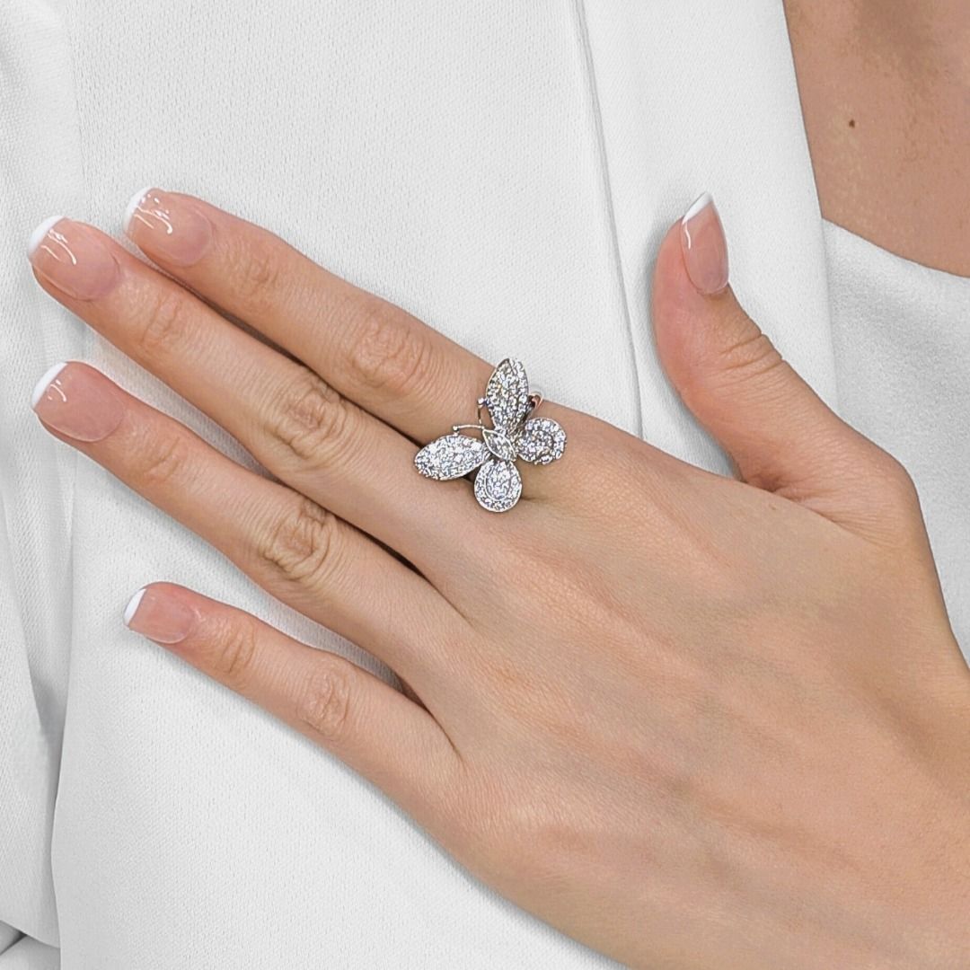 Charming 1.05ct Butterfly Design Diamond Ring in 18K White Gold