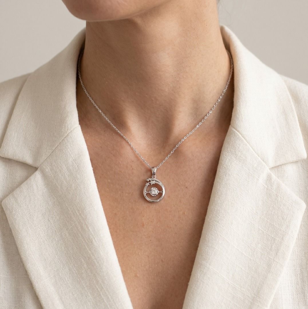 Chic 0.10ct Diamond Necklace in 14K White Gold (New)