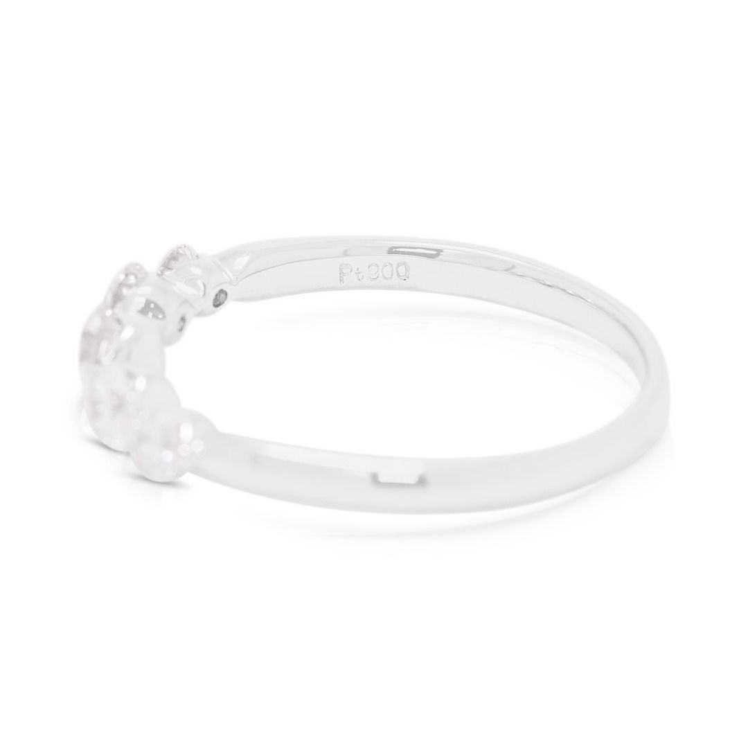 Chic 0.51ct Diamond Five-Stone Ring in Platinum