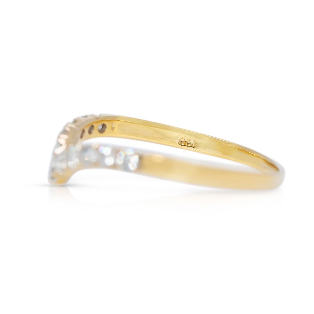 Classic 0.22ct Chevron Diamond Band in 20K Yellow Gold