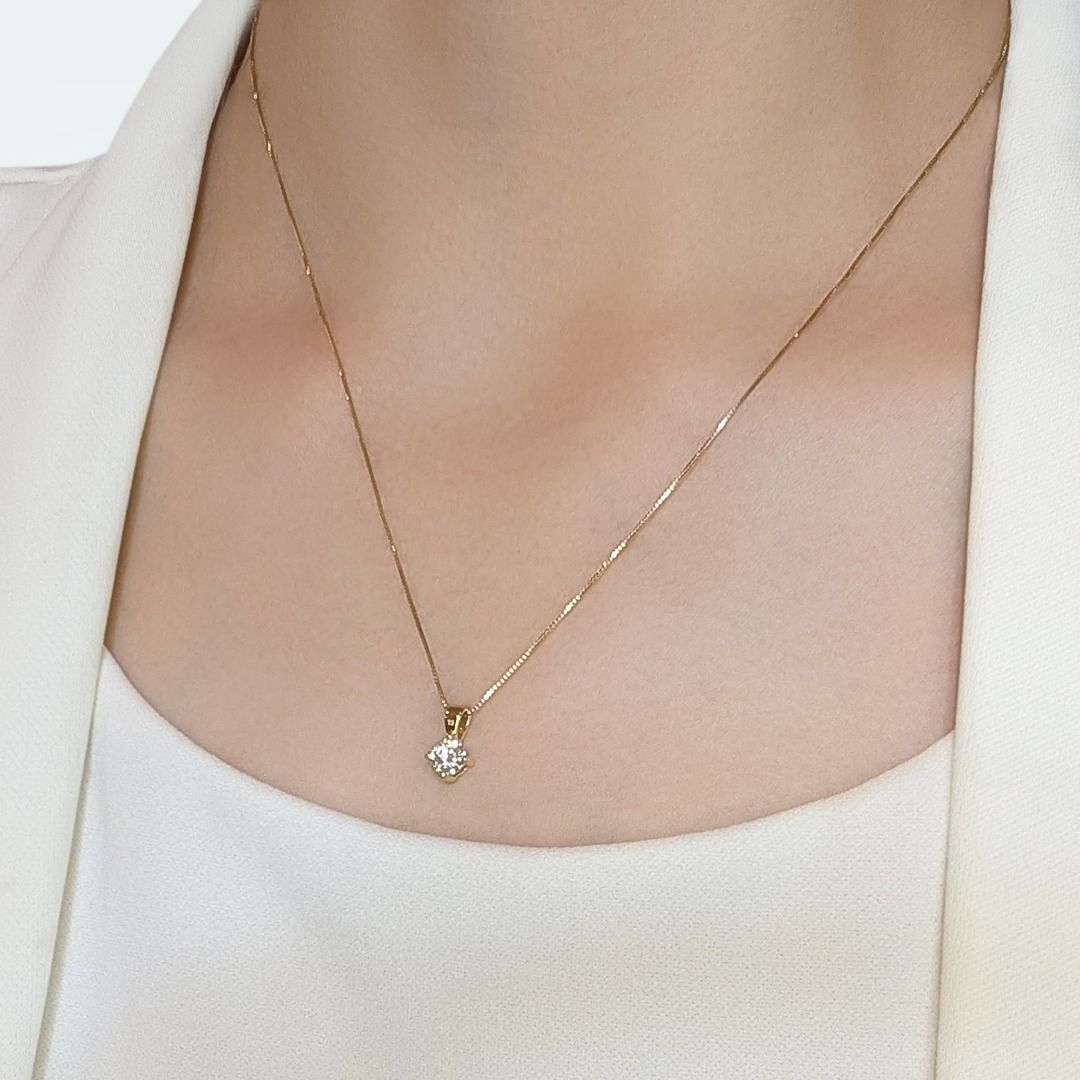 Classic 0.50ct Round Brilliant Solitaire Diamond Pendant - IGI Certificate