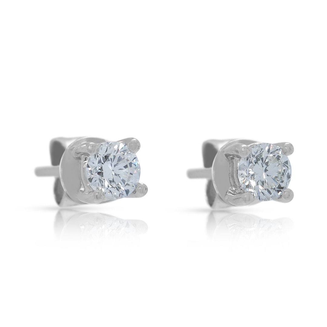 Clean 0.40ct Diamond Studs in 18K White Gold
