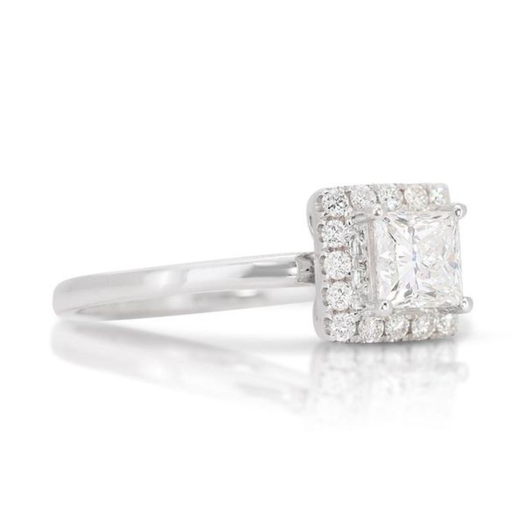 Dazzling 14K White Gold Ring with Princess and Round Cut Diamonds