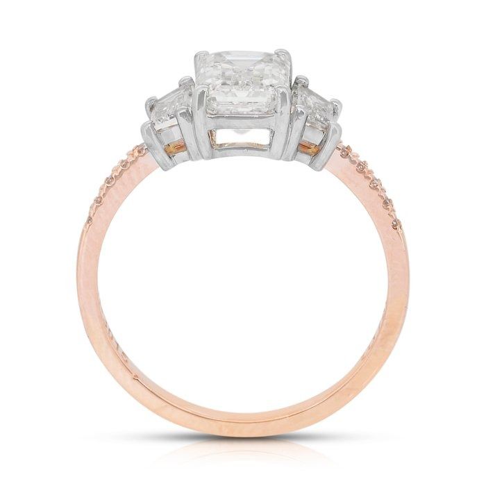 Dazzling 2.12ct Diamonds 3-Stone Ring in 18k Rose & White Gold - IGI Certified