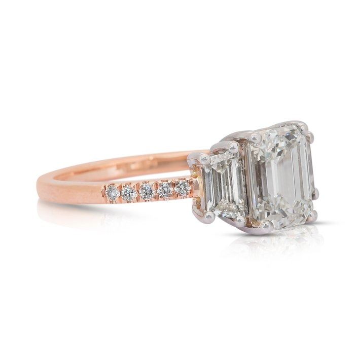 Dazzling 2.12ct Diamonds 3-Stone Ring in 18k Rose & White Gold - IGI Certified