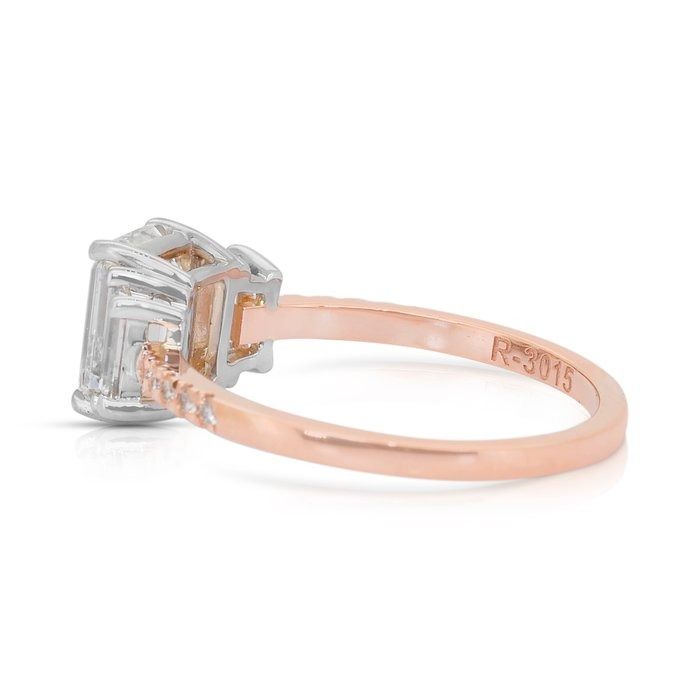 Dazzling 2.12ct Diamonds 3-Stone Ring in 18k Rose & White Gold - IGI Certified