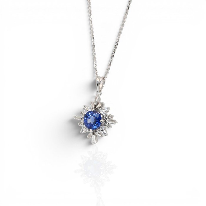 1.50 Carat IGI Certified Sapphire and Diamonds 14K White Gold Necklace
