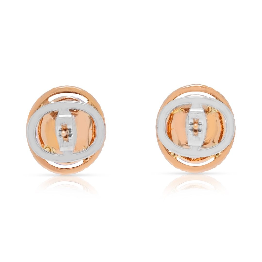 Elegante 0,24 Karat natürliche Diamant-Halo-Cabochon-Jade-Ohrstecker in 18 Karat zweifarbigem Gold