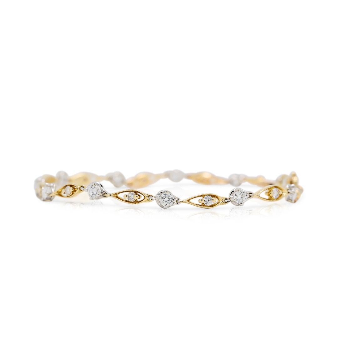 Elegant 0.68ct Natural Diamond Bracelet in 18K Two-Toned Gold (New)