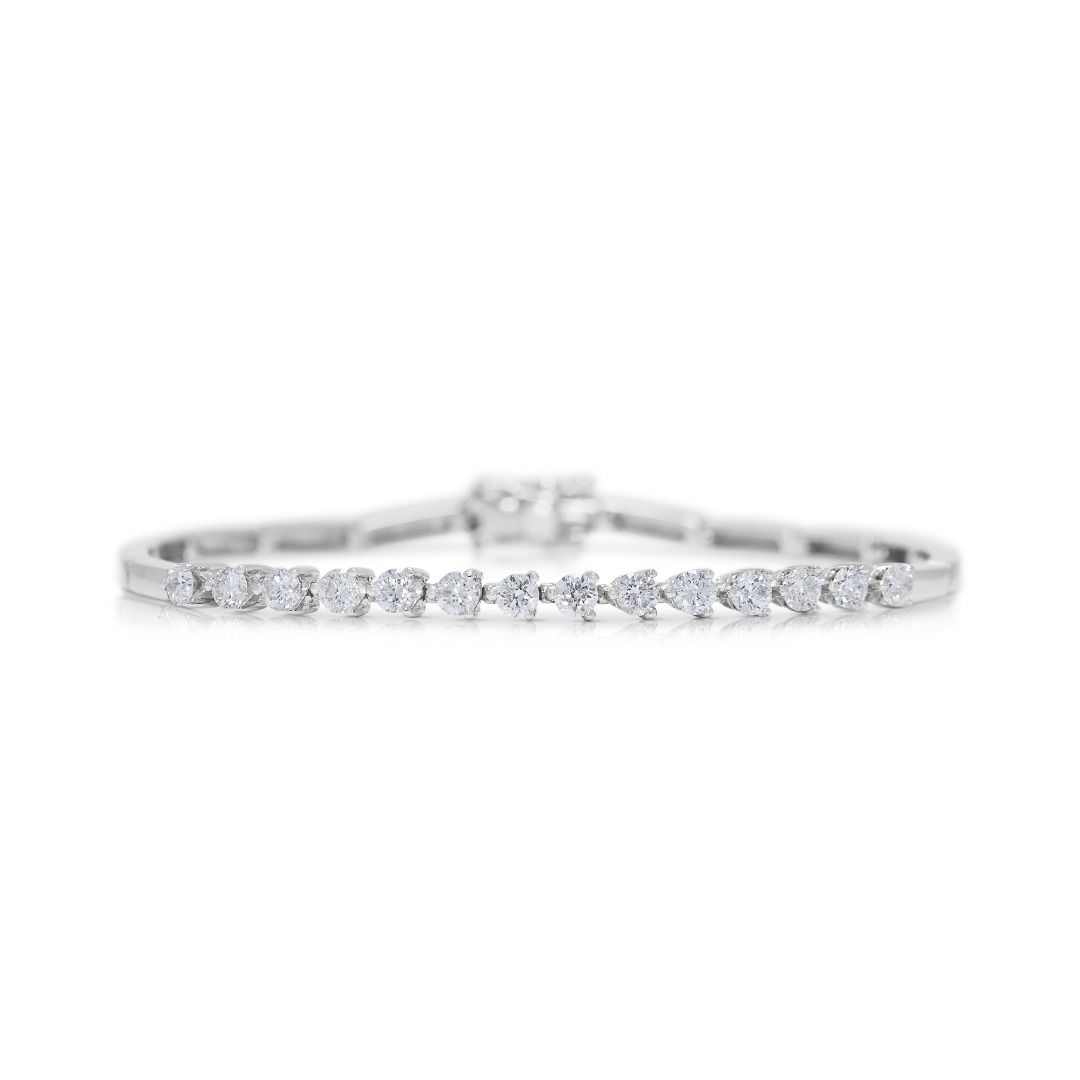 Elegant 0.91ct Lee Hwa Diamond Bracelet in 18K White Gold