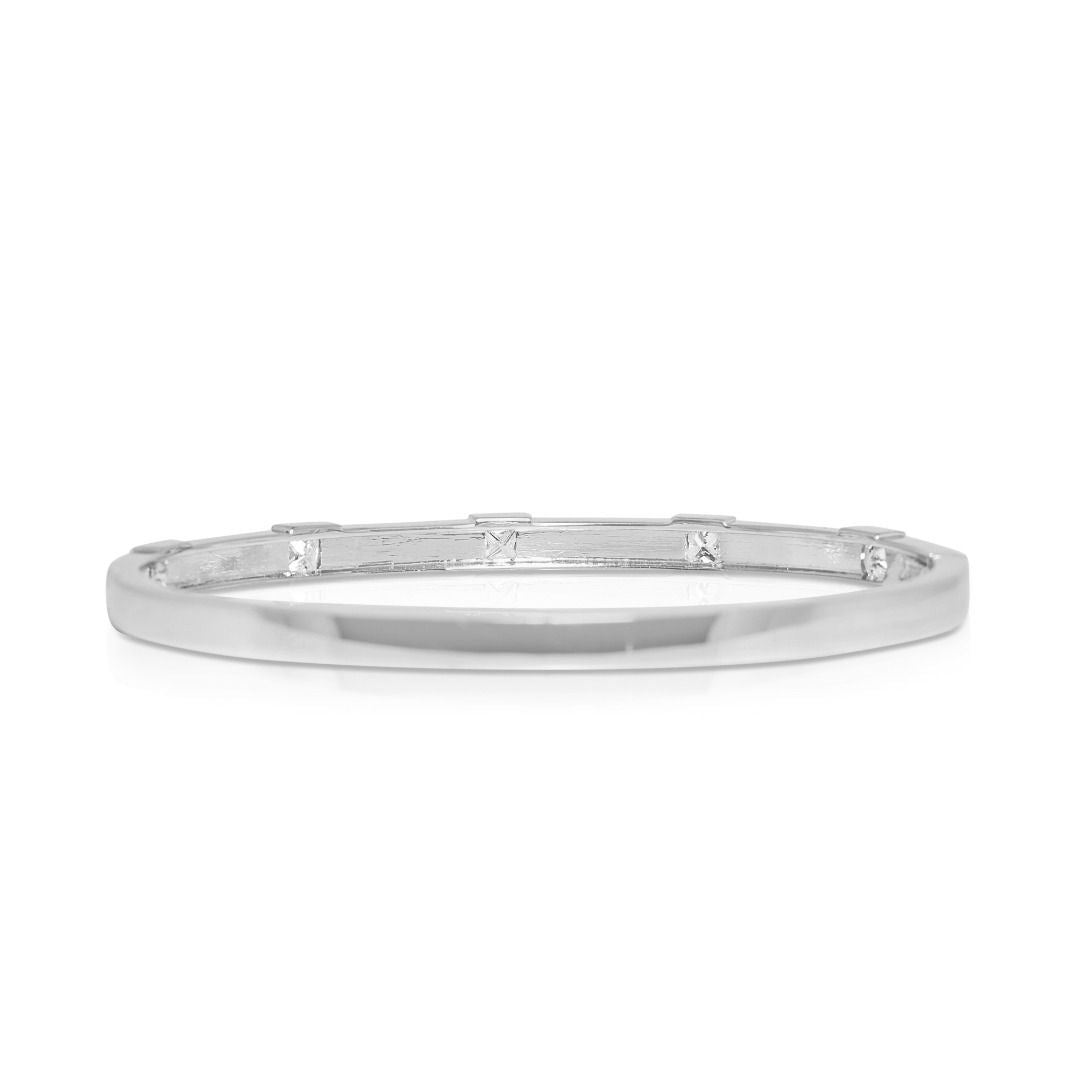 Elegant 0.9ct Natural Diamond Bangle in 18K White Gold