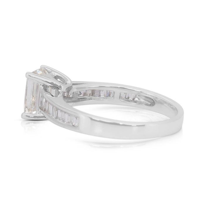 Elegant 1.20ct Diamonds Pave Ring in 18k White Gold - IGI Certified