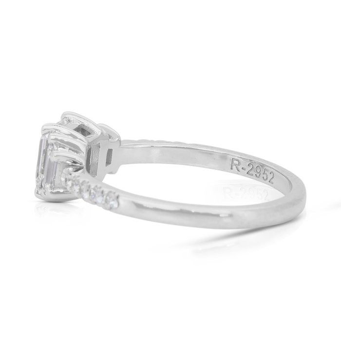 Elegant 1.48ct Diamonds 3-Stone Ring in 18k White Gold - GIA Certified