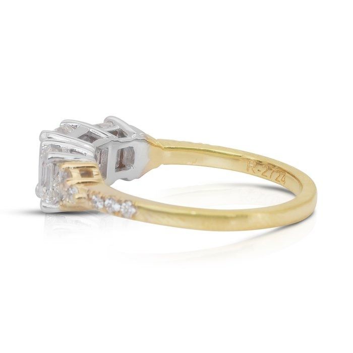 Elegant 2.26ct Diamonds 3-Stone Ring in 18k Yellow & White Gold - IGI Certified