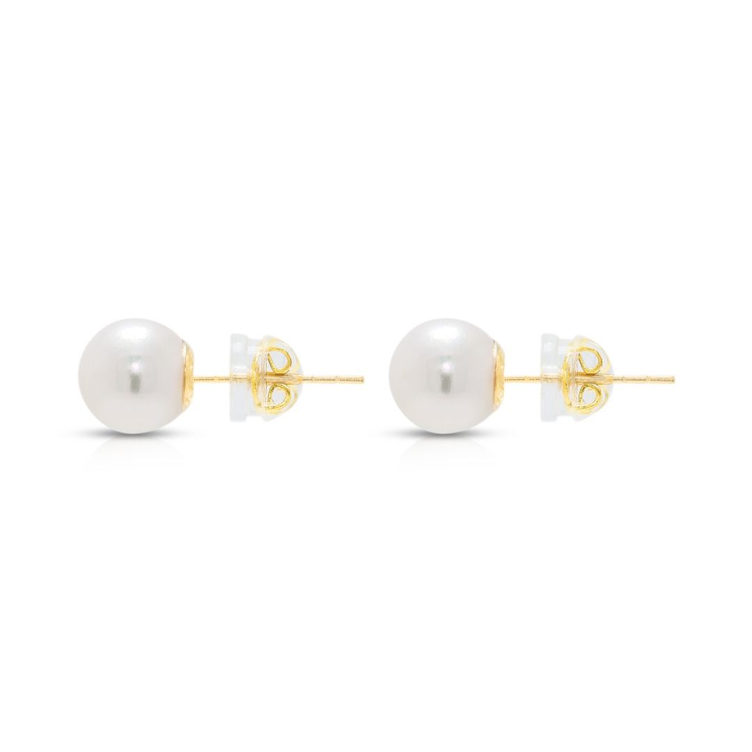 Elegant 7mm Akoya Pearl Stud Earrings in 18K Yellow Gold