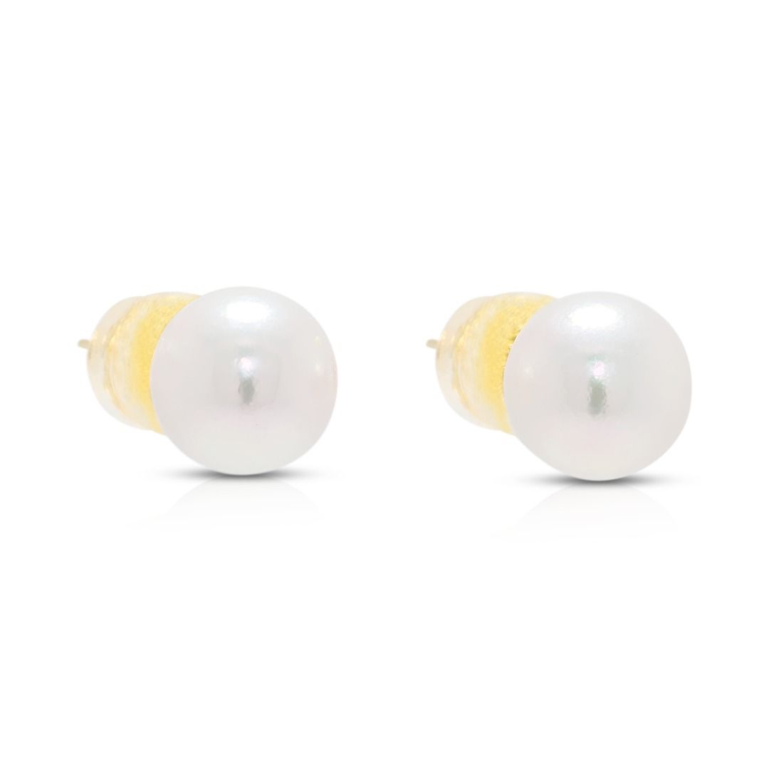 Elegant 7mm Akoya Pearl Stud Earrings in 18K Yellow Gold