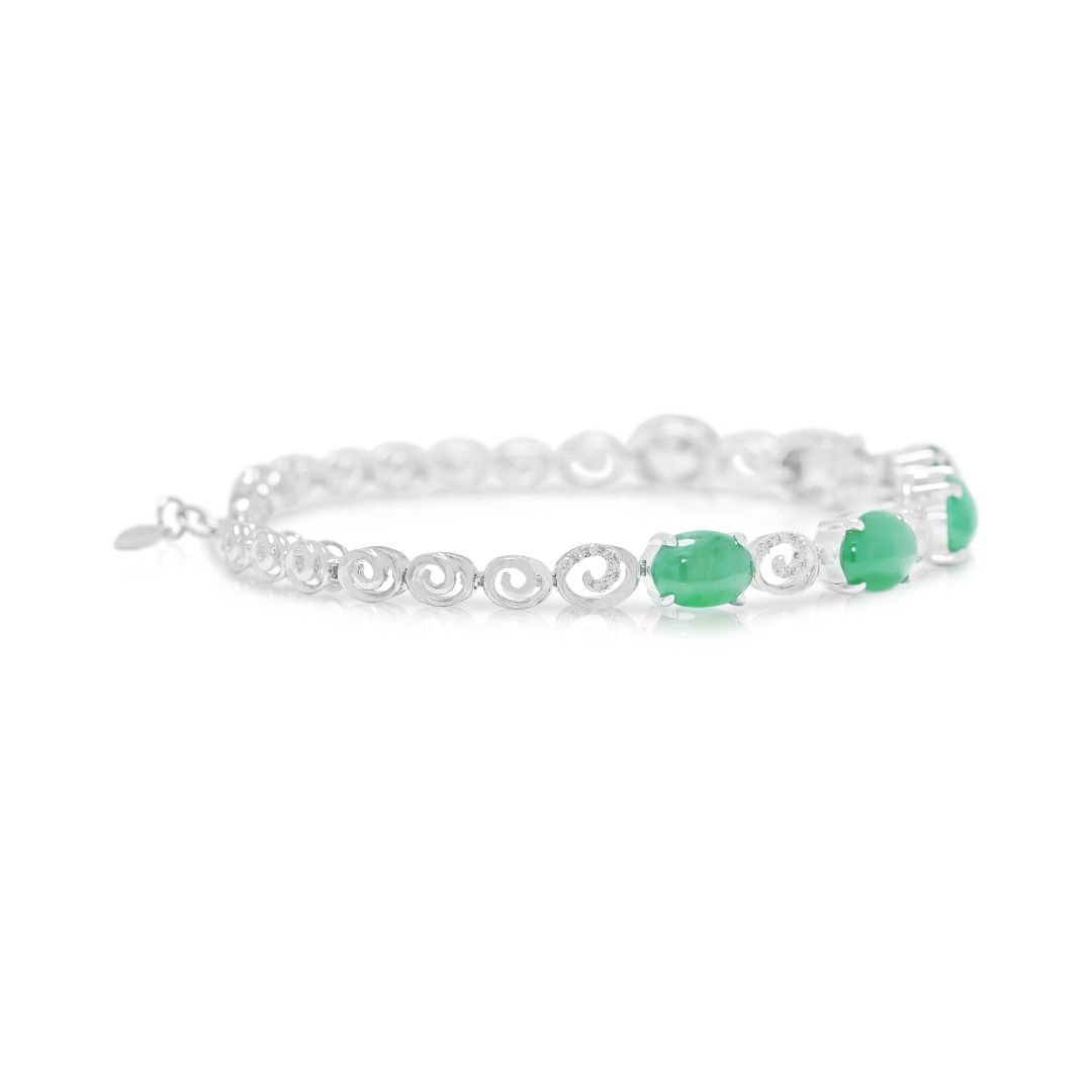 Elegantes 9-Karat-Armband aus grünem Jade-Cabochon und 0,25 Karat Diamanten in 18 Karat Weißgold mit NGI-Zertifikat