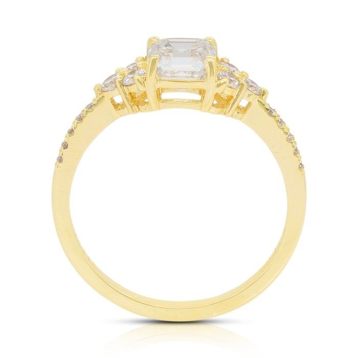 Exquisite 1.36ct Diamonds Ring in 18k Yellow Gold - IGI Certified