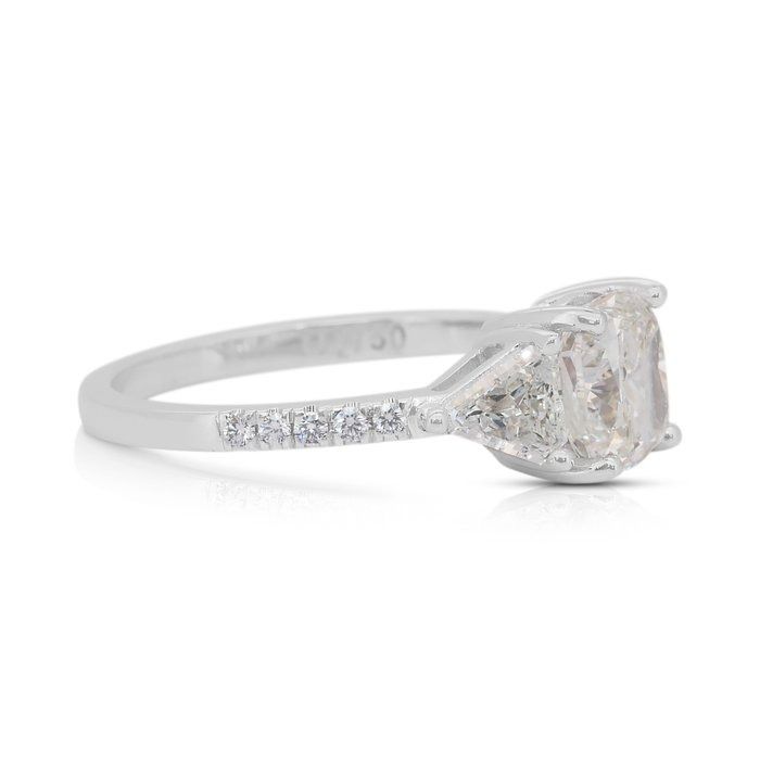 Exquisite 2.31ct Diamonds 3-Stone Ring in 18k White Gold - IGI Certified