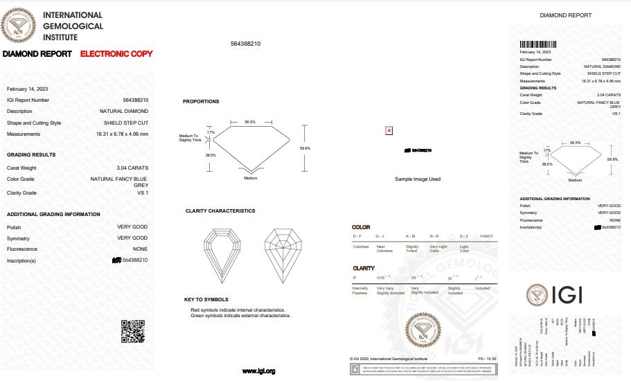 Rare 4.62ct Natural Center Fancy Blue Grey Diamond Pendant in 18K White Gold - IGI Certified