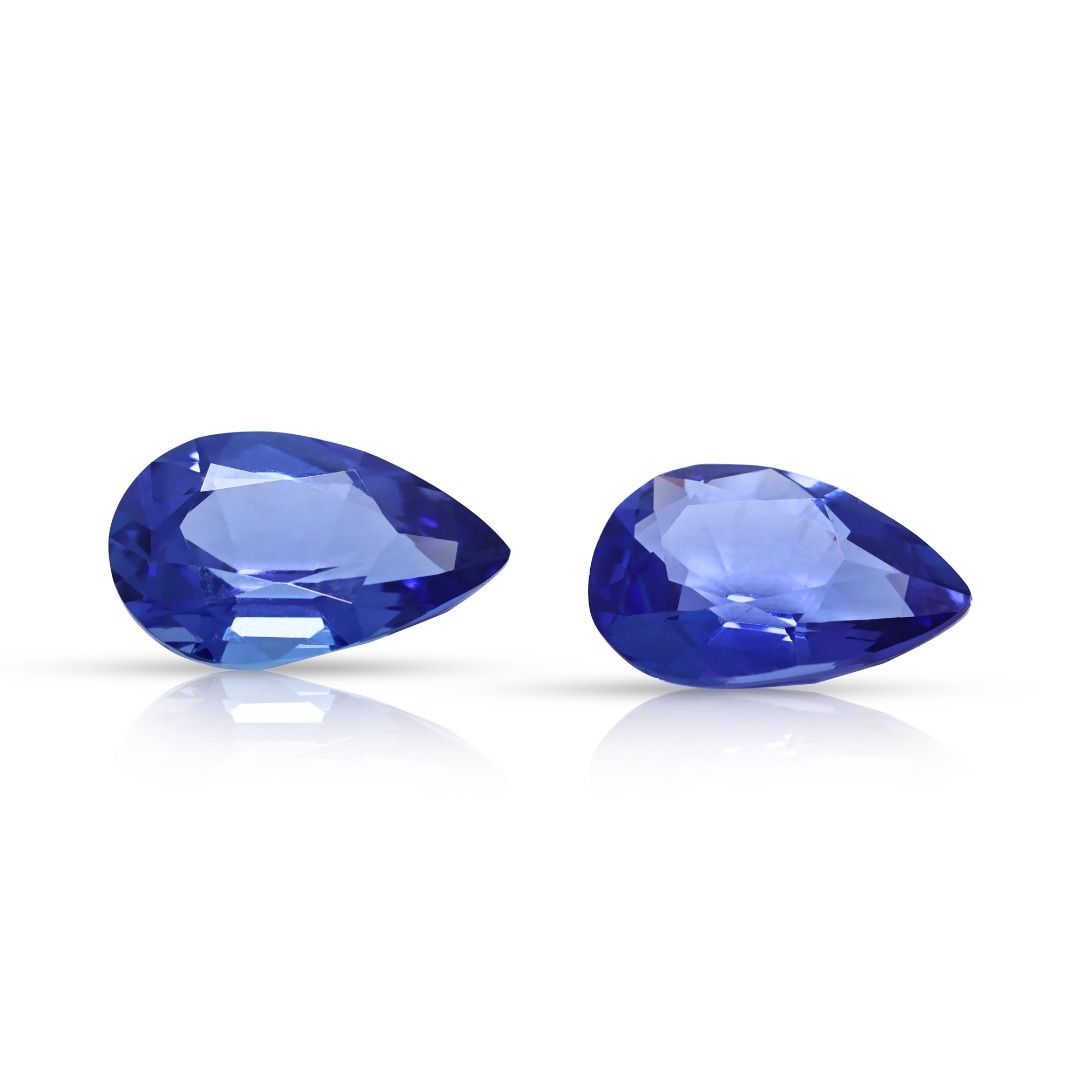 Exquisite 4.56ct Pair of Natural Pear-Shaped Violet Tanzanites - GIT Certified